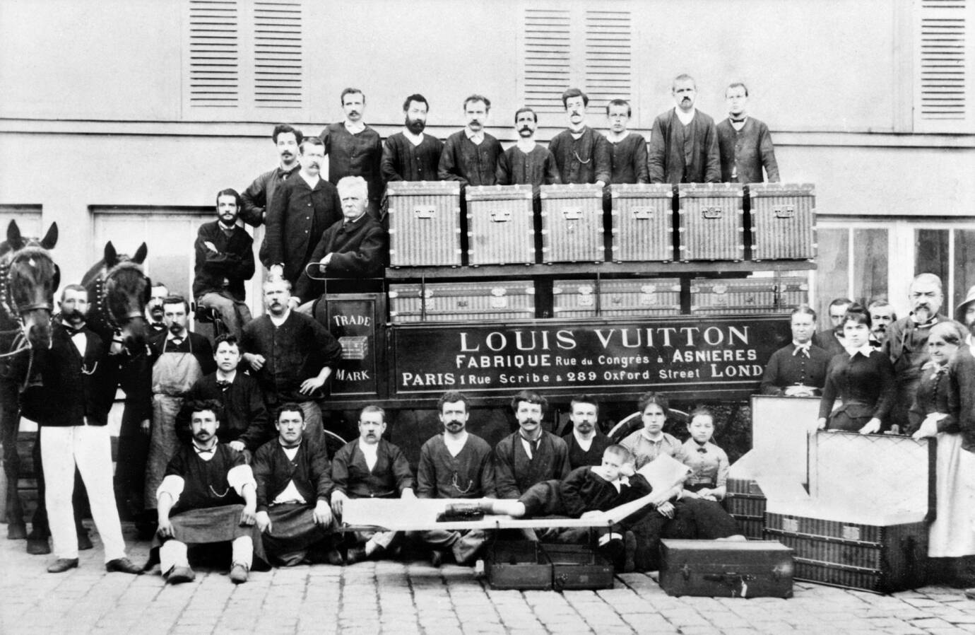 Louis Vuitton(04.08.1821-27.02.1892) - Η Γαλλική Αυτοκρατορία! | GSTQ